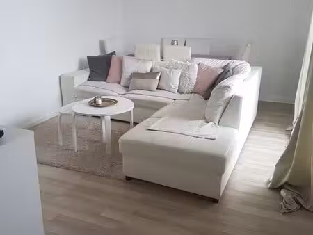 t4 65m2 lumineux avec balcon – chauffage & eau compris