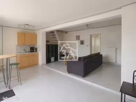 maison 3 pièces 60 m²