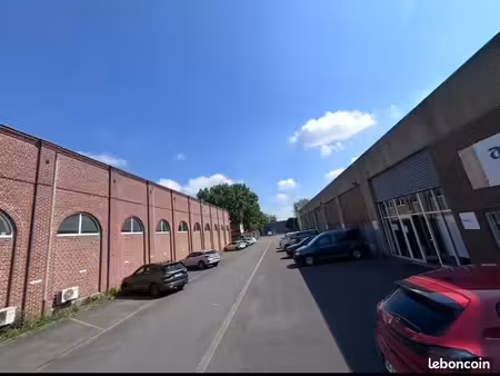 entrepôt à louer à pérenchies
