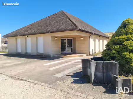 local 604 m² neuves-maisons