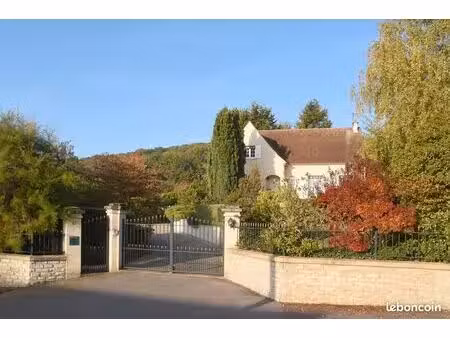 propriété de caractère  construite pour durer