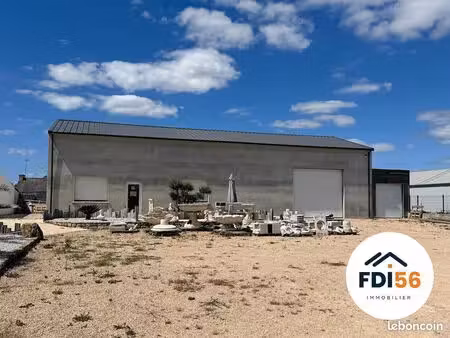 local commercial 1300 m² merlevenez