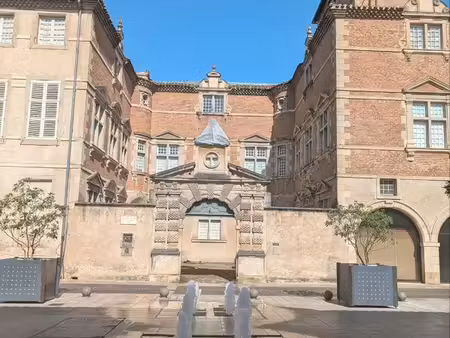 ​ t1 bis de charme 37 m² – hyper-centre castres (hôtel de nayrac)