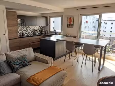 3 pièces avec balcon à courbevoie