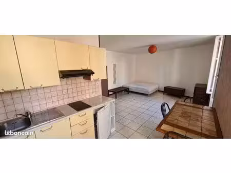 studio 26 m² proche centre ville issoudun