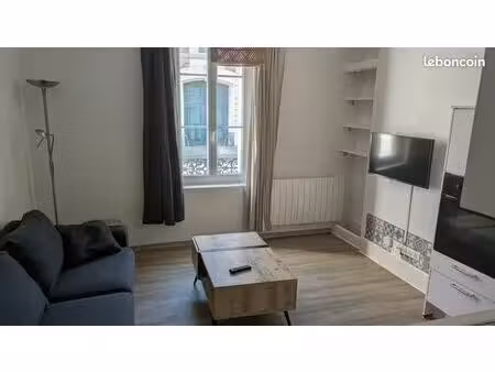 f2 meublé propre