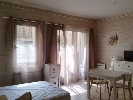 studio meublé