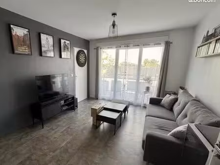 appartement t2 lumineux avec balcon - résidence calme - ronchin