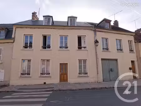 maison 6 pièces 206 m²