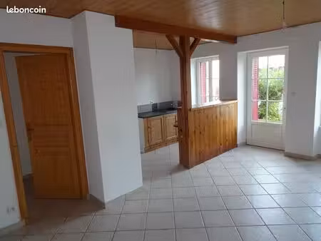 maison 3 pièces 70m2