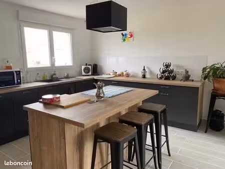 propriété 5 pièces 100 m²