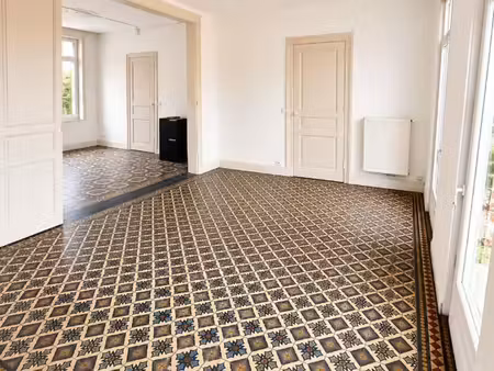 maison 8 pièces 129 m²