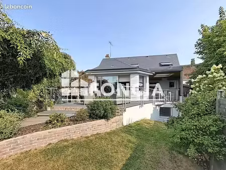 maison 6 pièces 166 m²