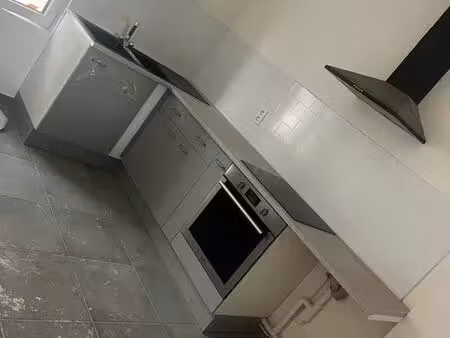 loue maison 65 m2