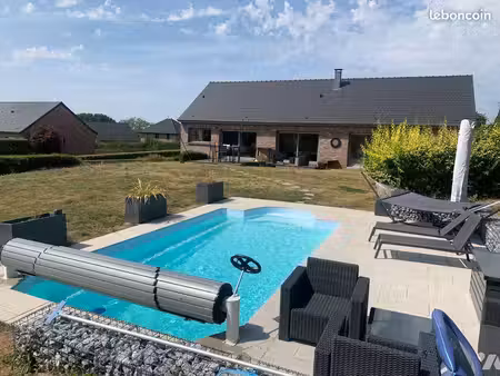 pavillon 6 pièces 145 m²