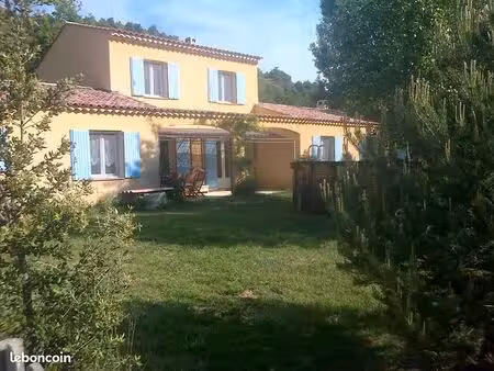 grande maison meublée avec jardin