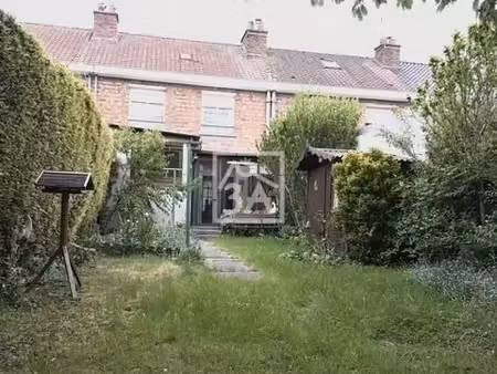 maison 7 pièces 97 m²