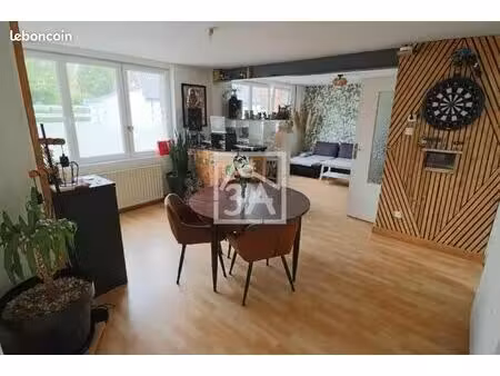 maison 7 pièces 142 m²