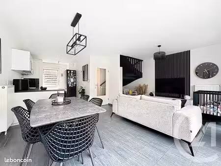 maison 4 pièces 79 m²