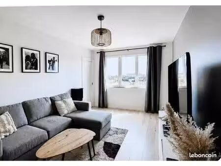 appartement 5 pièces – 3 chambres – quartier chanturgue