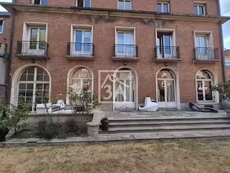 bâtiment 508 m²