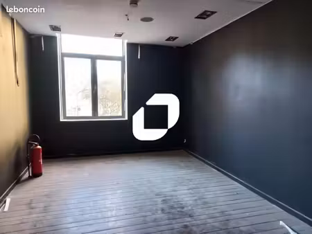 local commercial 200 m²