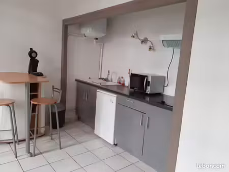 studio meublé à louer