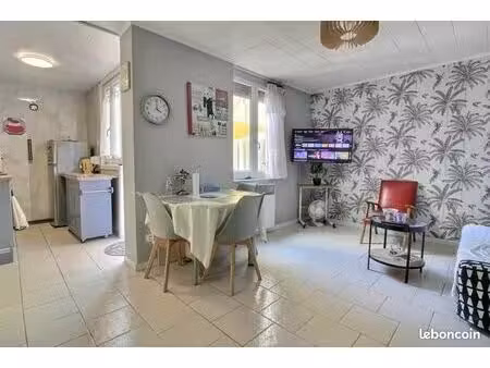 appartement 2 pièces 33 m²