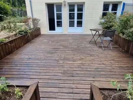 rare lille centre  t3 rdc calme et sécurisé