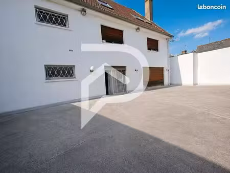 appartement 3 pièces 125 m²