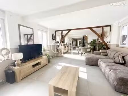 ferme 5 pièces 140 m²