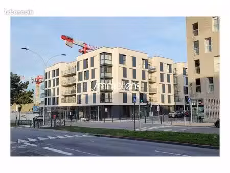 appartement 3 pièces 80 m²