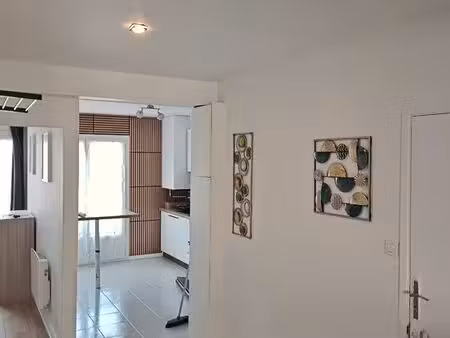 appartement 56m2 garage box et 2 caves