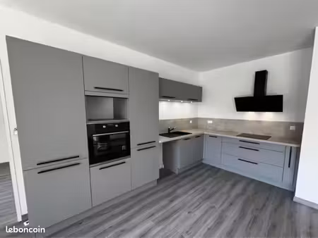 t4 entièrement rénové