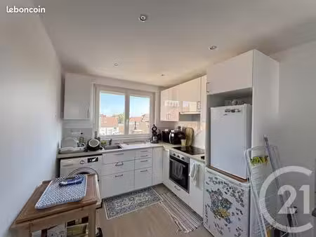 studio 1 pièce 36 m²