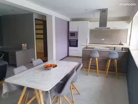 immeuble 3 logements rénovés à angres – 29 400 /an – dpe c