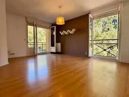 appartement 2 pièces 51 m²