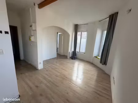 loue t2 roubaix gare 35 m2