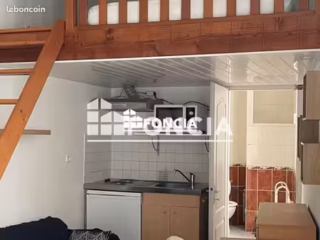 studio 1 pièce 16 m²