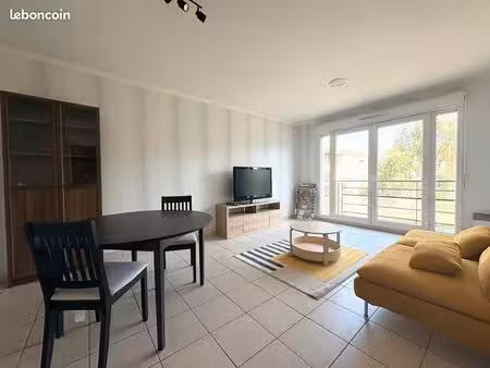 t2 meublé 47 73 m² – garage – résidence sécurisée – wasquehal