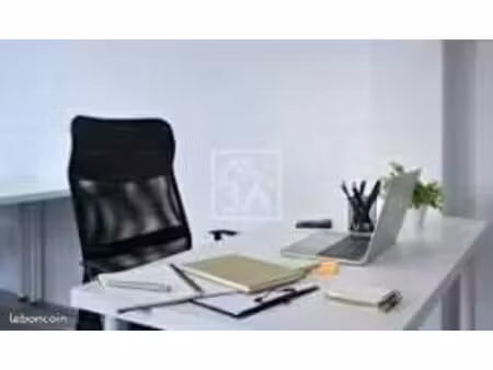bureau 52 m²