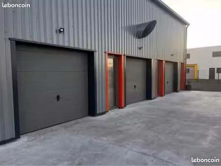 box / garage / local de stockage 30 m² – pro ou particulier