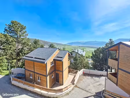 chalet 4 pièces 77 m²