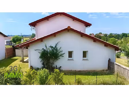 vente maison 4 pièces 94 m² à saint-palais (64120)  200 000 €