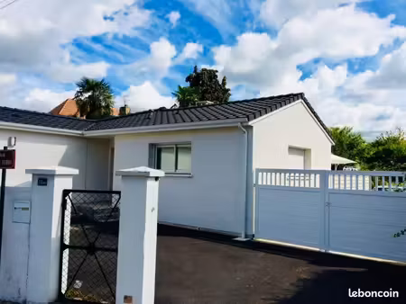 location maison t4 séméac