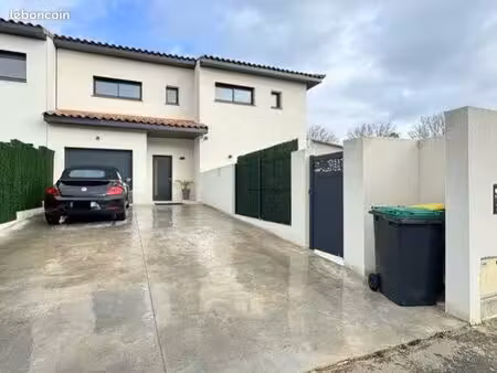superbe villa contemporaine 155 m² avec piscine