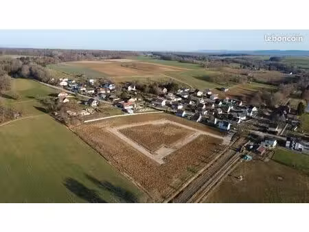 terrain 462 m² friesen