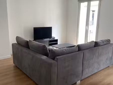 jolie appartement rénové meublé