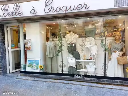 boutique idéalement située en cœur de centre-ville