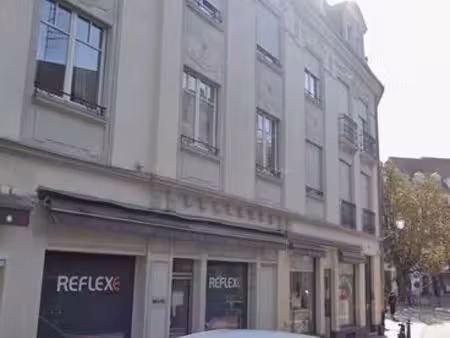 t3/t4 dans immeuble bourgeois hyper centre